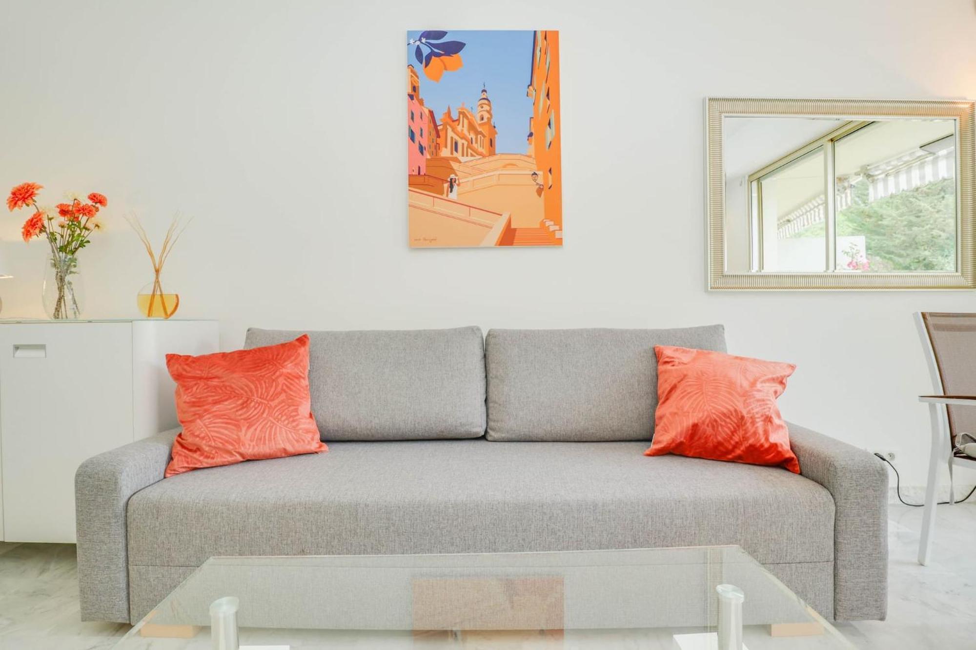 Apartment « La Grande » Vue Mer, Piscine Menton